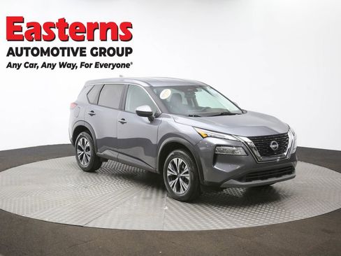 Used 2023 Nissan Rogue SV image 49