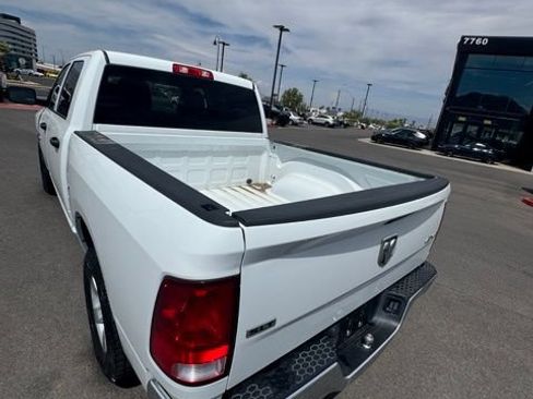 Used 2023 RAM 1500 Classic SLT w/ Electronics Group AWD/4WD image 9