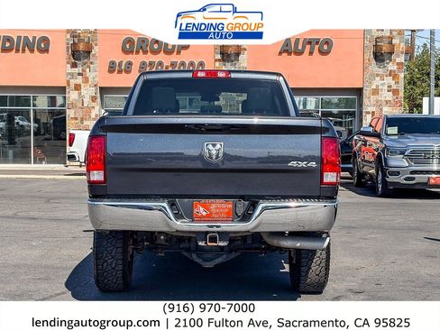 Used 2018 RAM 2500 Tradesman w/ Chrome Appearance Group AWD/4WD image 3