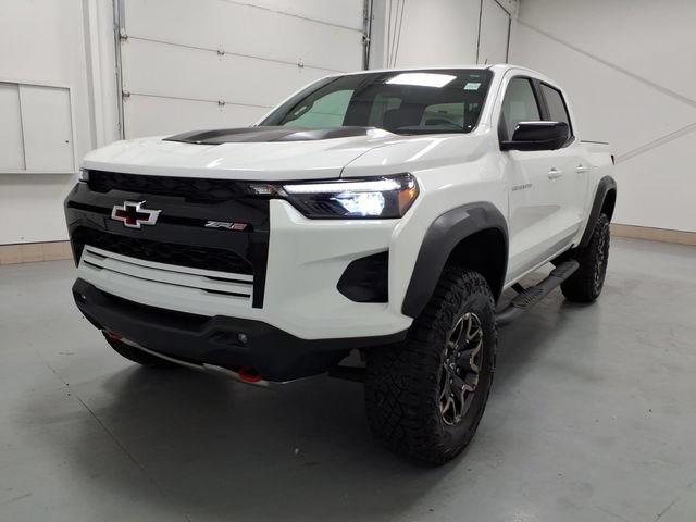 Used 2024 Chevrolet Colorado ZR2 w/ ZR2 Convenience Package III AWD/4WD image 7