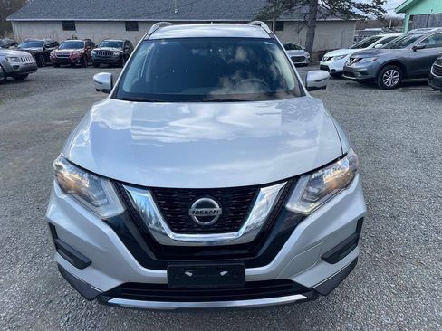 Used 2018 Nissan Rogue SV w/ Premium Package AWD/4WD image 2