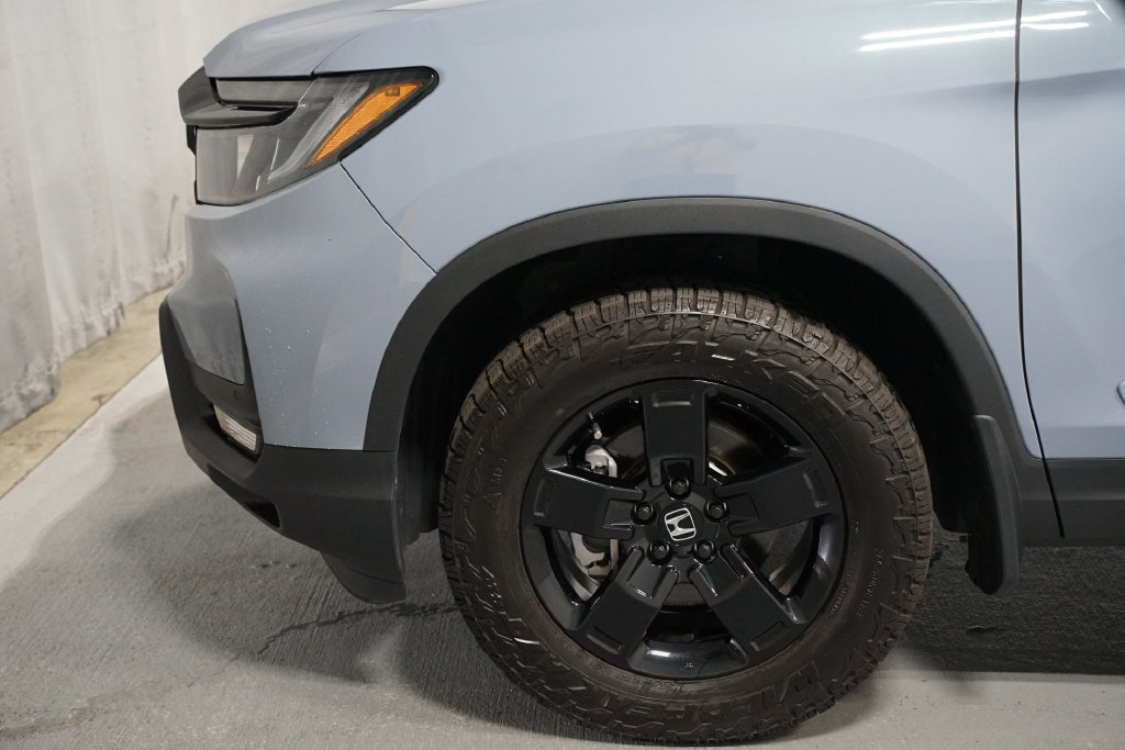 Used 2024 Honda Ridgeline Black Edition image 5