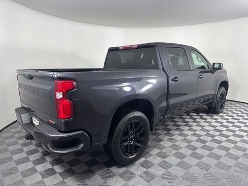 Used 2022 Chevrolet Silverado 1500 RST w/ Z71 Off-Road Package image 3