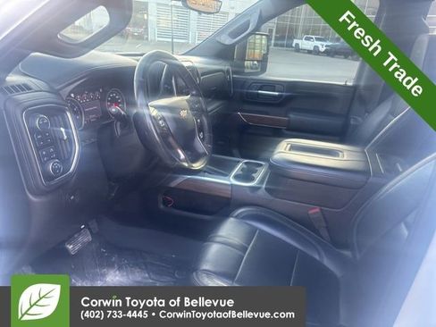 Used 2021 Chevrolet Silverado 2500 High Country w/ Z71 Off-Road Package image 12
