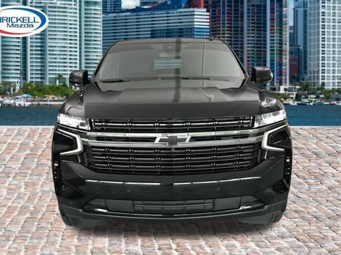 Used 2021 Chevrolet Suburban RST w/ Luxury Package RWD image 2