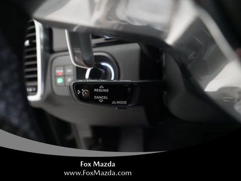 Used 2019 Porsche Cayenne image 20