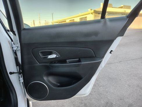 Used 2012 Chevrolet Cruze LT w/ RS Package image 15