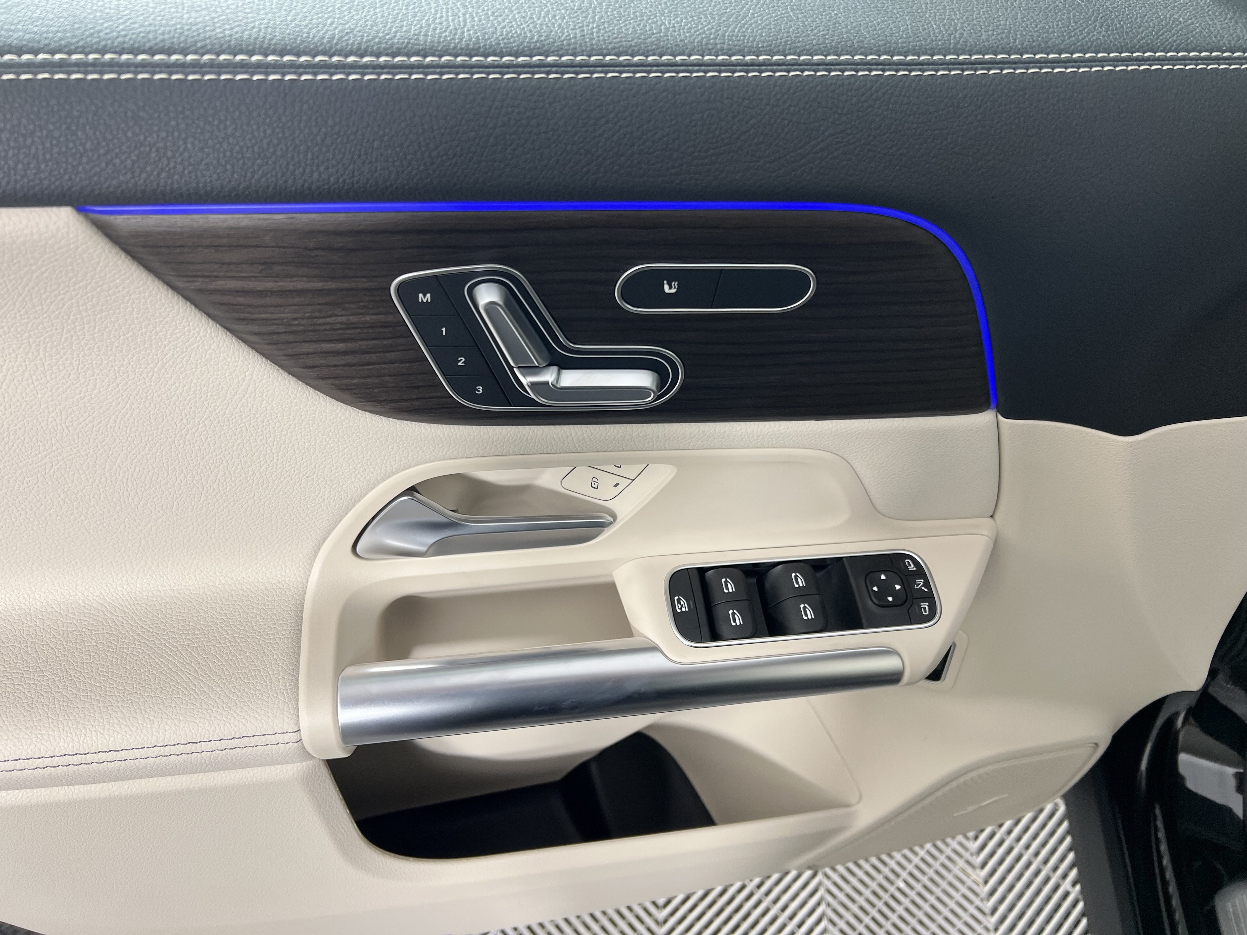 New 2026 Mercedes-Benz GLA 250 image 18