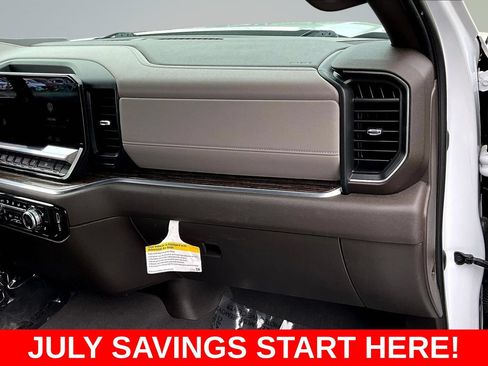 Used 2022 GMC Sierra 1500 SLE AWD/4WD image 35