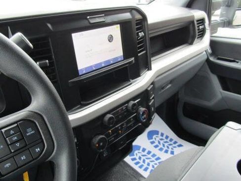 Used 2025 Ford F350 XL image 13