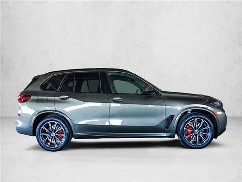 Used 2026 BMW X5 xDrive40i w/ M Sport Package AWD/4WD image 4