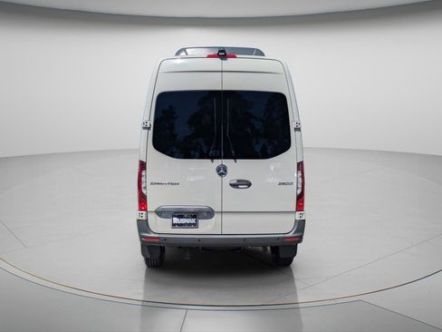 New 2025 Mercedes-Benz Sprinter 2500 image 3
