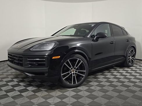 New 2026 Porsche Cayenne Coupe AWD/4WD image 1