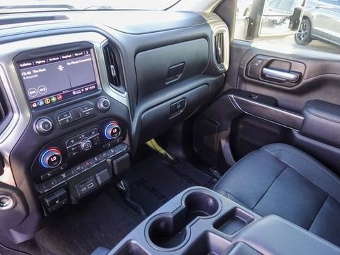 Used 2021 Chevrolet Silverado 2500 LTZ image 27
