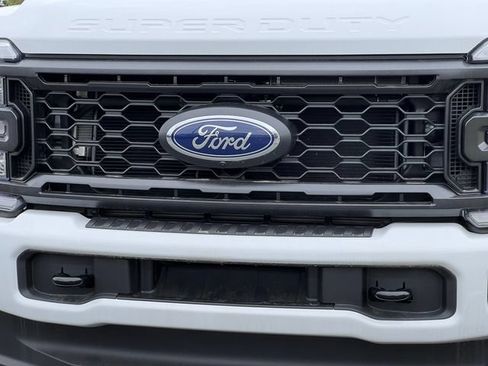 New 2026 Ford F250 XL w/ STX Appearance Package AWD/4WD image 29