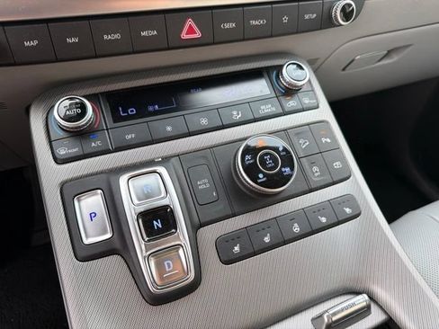 Used 2023 Hyundai Palisade SEL w/ Premium Package AWD/4WD image 21