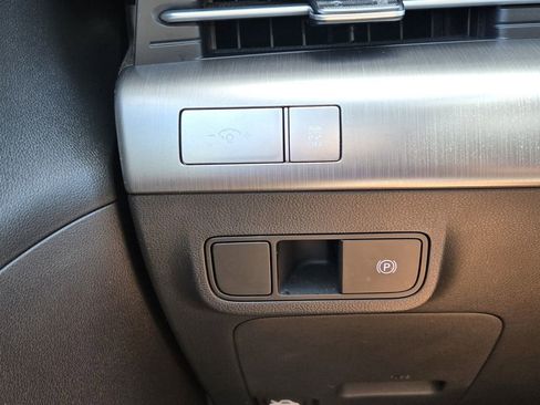 Certified 2024 Hyundai Kona SEL FWD image 27