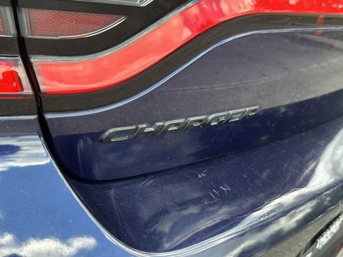 Used 2016 Dodge Charger R/T Scat Pack w/ Beats Audio Group RWD image 11