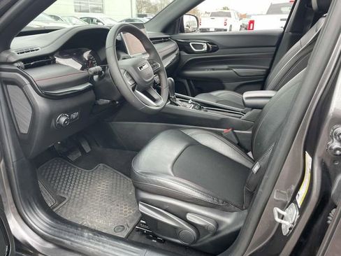 Used 2024 Jeep Compass Trailhawk image 27