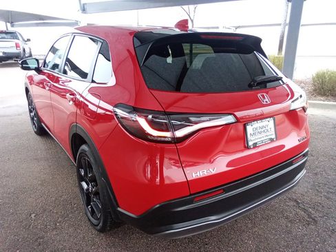 Certified 2024 Honda HR-V Sport image 5
