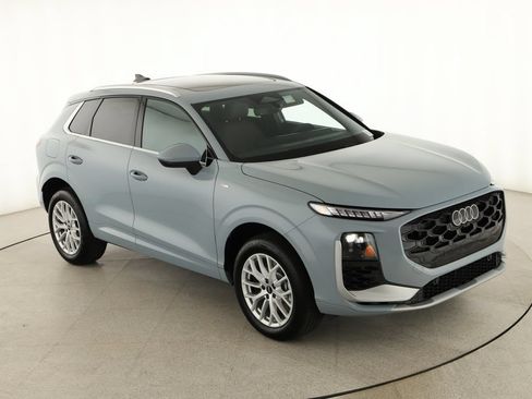 New 2026 Audi Q3 quattro 2.0T AWD/4WD image 37