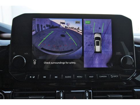 Used 2024 Nissan Pathfinder Platinum w/ Cargo Package image 28