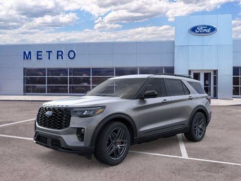 New 2026 Ford Explorer ST-Line w/ ST-Line Street Pack AWD/4WD image 2