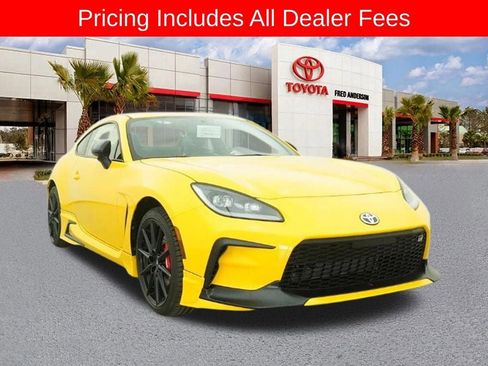 New 2026 Toyota GR86 YUZU Limited RWD image 31