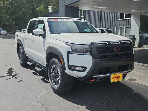 New 2026 Nissan Frontier PRO-4X AWD/4WD image 7
