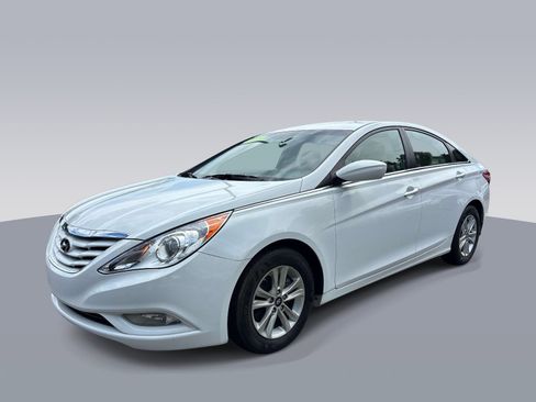 Used 2013 Hyundai Sonata GLS w/ Popular Equipment Pkg FWD image 7
