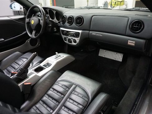 Used 2005 Ferrari 360 Spider RWD image 18