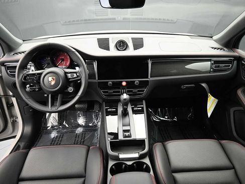 New 2026 Porsche Macan GTS AWD/4WD image 6