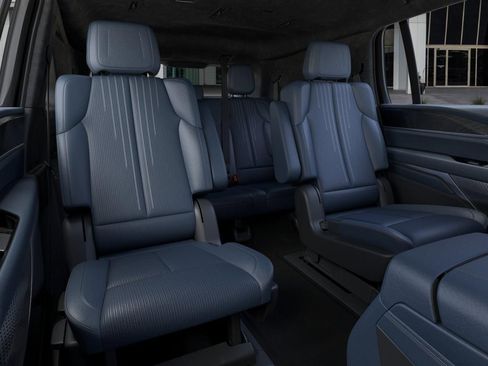 New 2025 Cadillac Escalade IQ Sport 2 AWD/4WD image 17