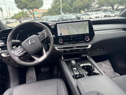 Used 2024 Lexus RX 350 Premium w/ Convenience Package FWD image 18