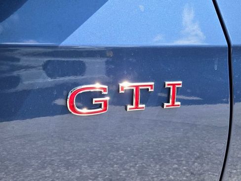New 2026 Volkswagen GTI SE FWD image 16