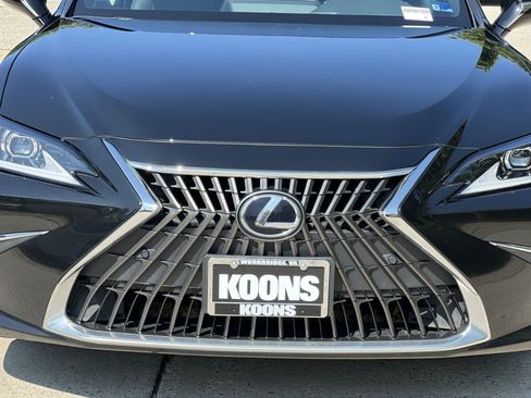 Used 2022 Lexus ES 350 w/ Premium Package FWD image 12