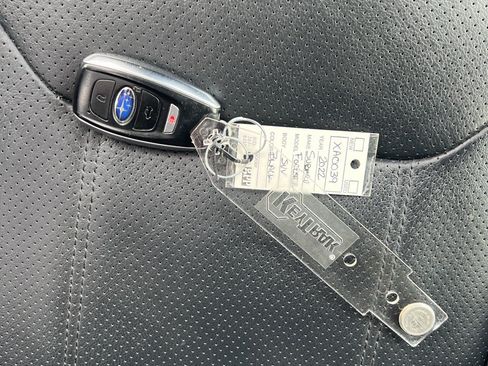 Used 2022 Subaru Forester Touring AWD/4WD image 38