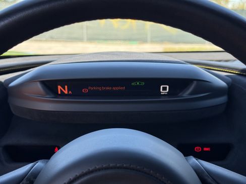 Used 2022 McLaren 720S Luxury image 22