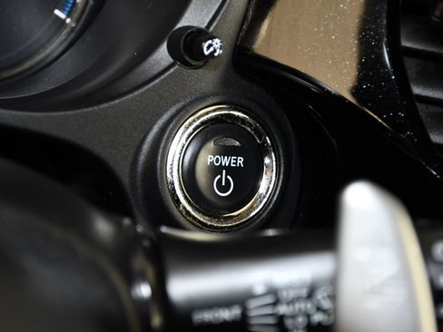 Used 2018 Mitsubishi Outlander GT AWD/4WD image 23
