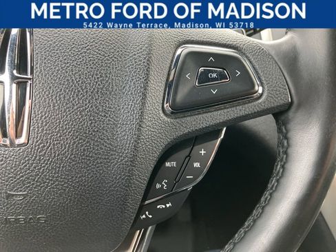 Used 2017 Lincoln MKC Select w/ Select Plus Package image 28