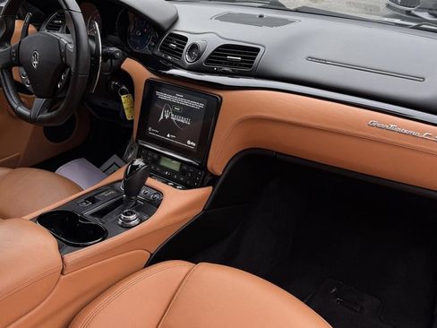 Used 2018 Maserati GranTurismo Sport image 28