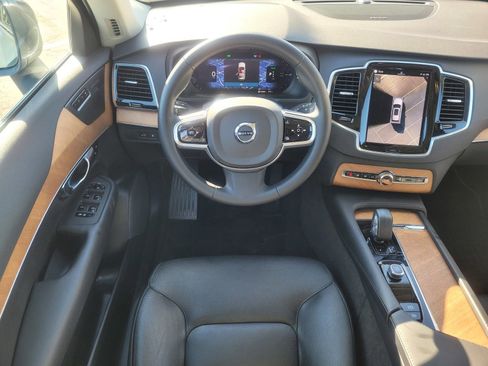 Used 2023 Volvo XC90 T8 Plus w/ Protection Package Premier image 14