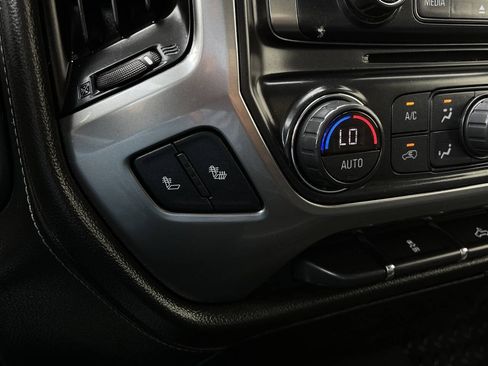 Used 2015 Chevrolet Silverado 1500 LTZ AWD/4WD image 23