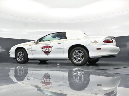 Used 1999 Chevrolet Camaro Z28 RWD image 44