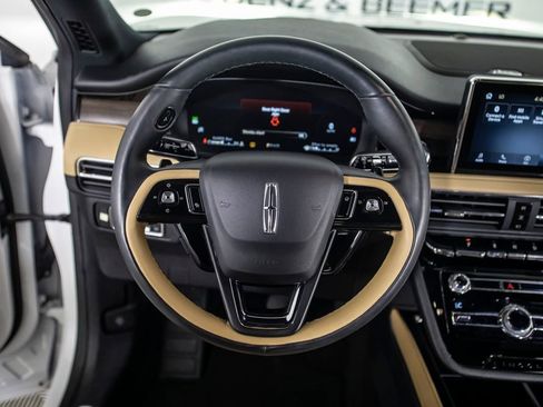 Used 2020 Lincoln Corsair Reserve w/ Equipment Group 202A AWD/4WD image 23