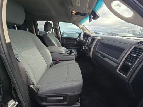 Used 2016 RAM 1500 Express w/ Black Ram 1500 Express Group image 12