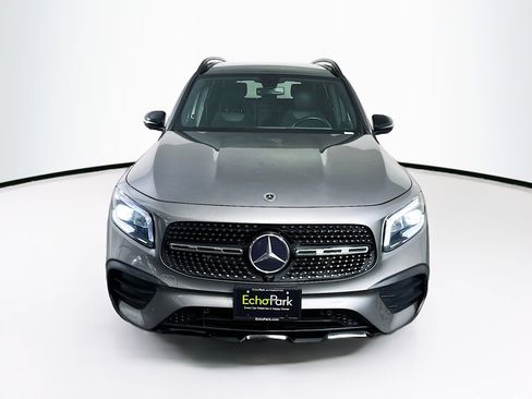 Used 2023 Mercedes-Benz GLB 250 image 2