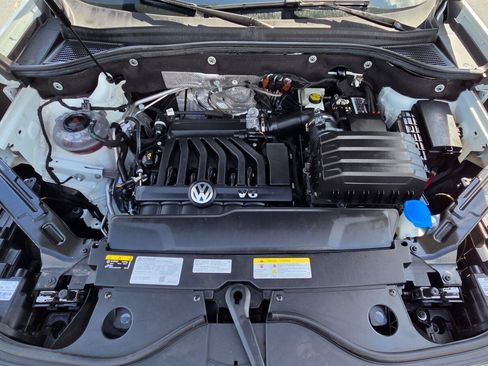 Used 2023 Volkswagen Atlas Cross Sport SEL Premium R-Line AWD/4WD image 72
