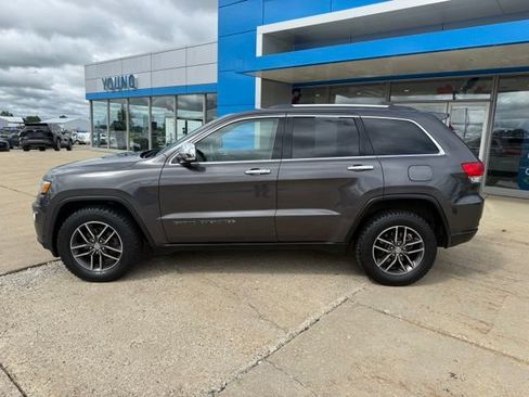 Used 2017 Jeep Grand Cherokee Limited AWD/4WD image 2