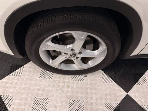 Used 2018 Mercedes-Benz GLA 250 GLA 250 w/ Premium Package image 10